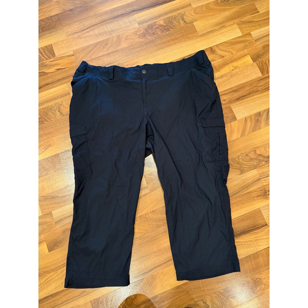 Duluth Trading Co Cropped Cargo Pants Relaxed Fit Casual Everyday Black Size 22W